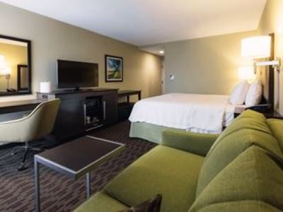 Hotel Hampton 3*