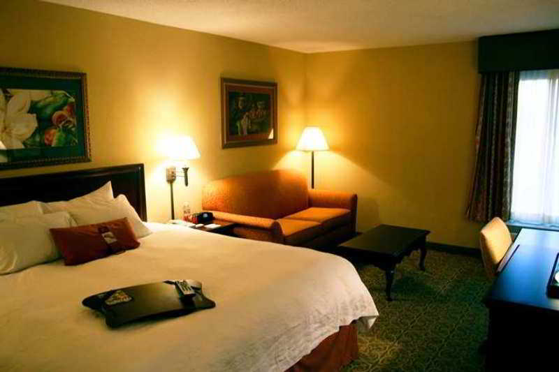 Hampton Hotel